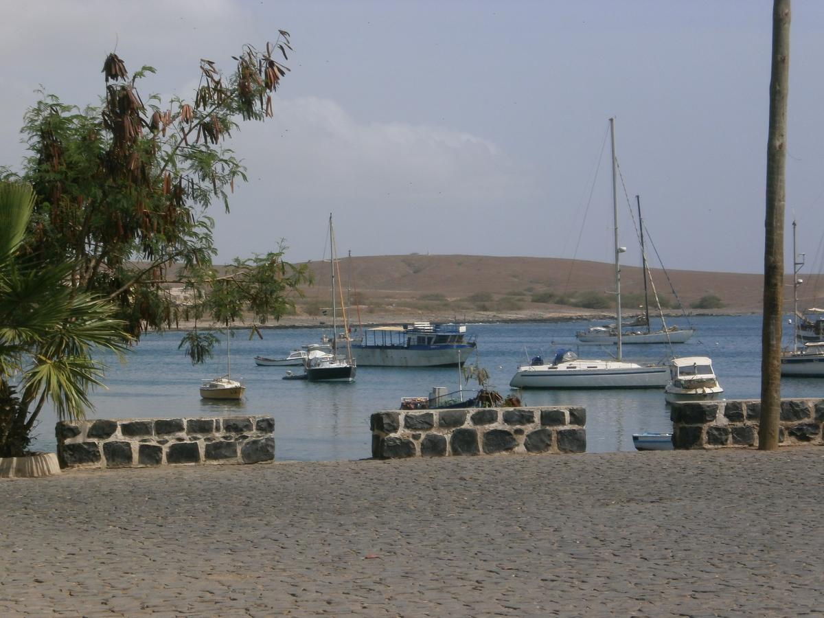Yacht Club Sal Bed and Breakfast Palmeira Εξωτερικό φωτογραφία