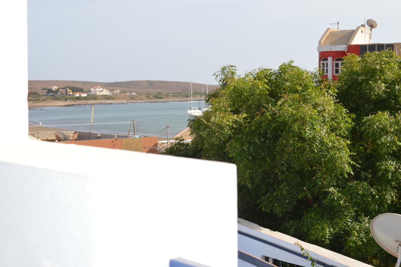 Yacht Club Sal Bed and Breakfast Palmeira Εξωτερικό φωτογραφία